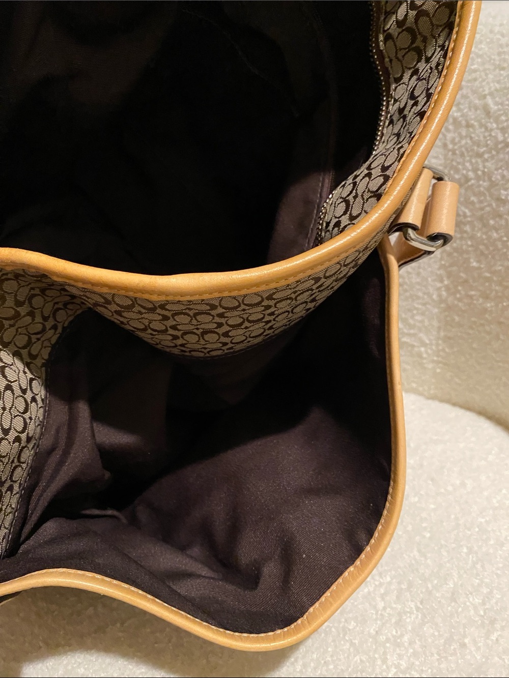 Coach Brown Signature Canvas Tote with Vachetta Tan Straps - Picture 6 of 6
